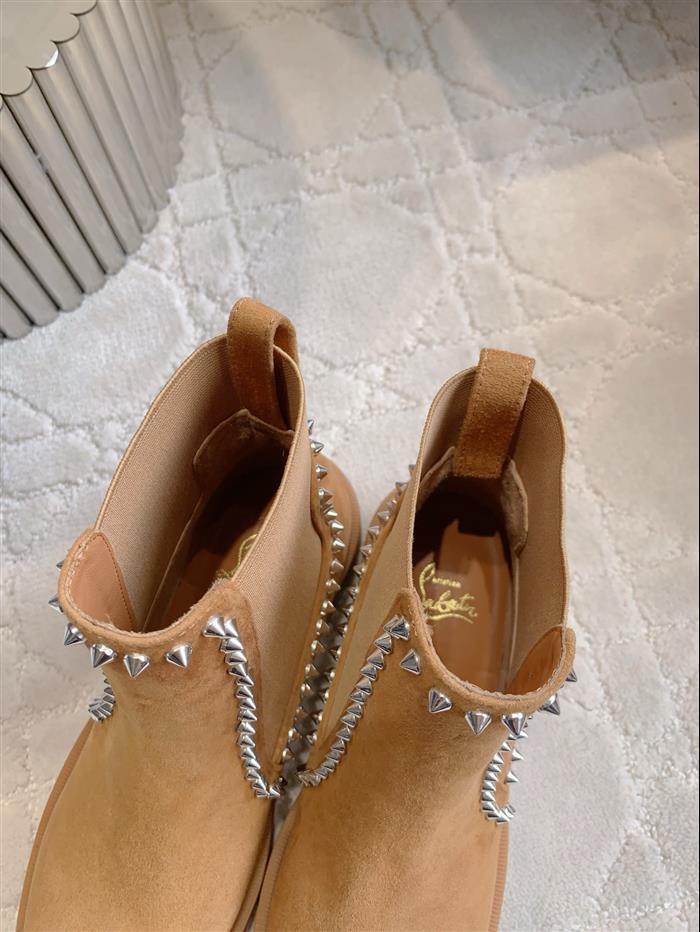 2025112818626163 390